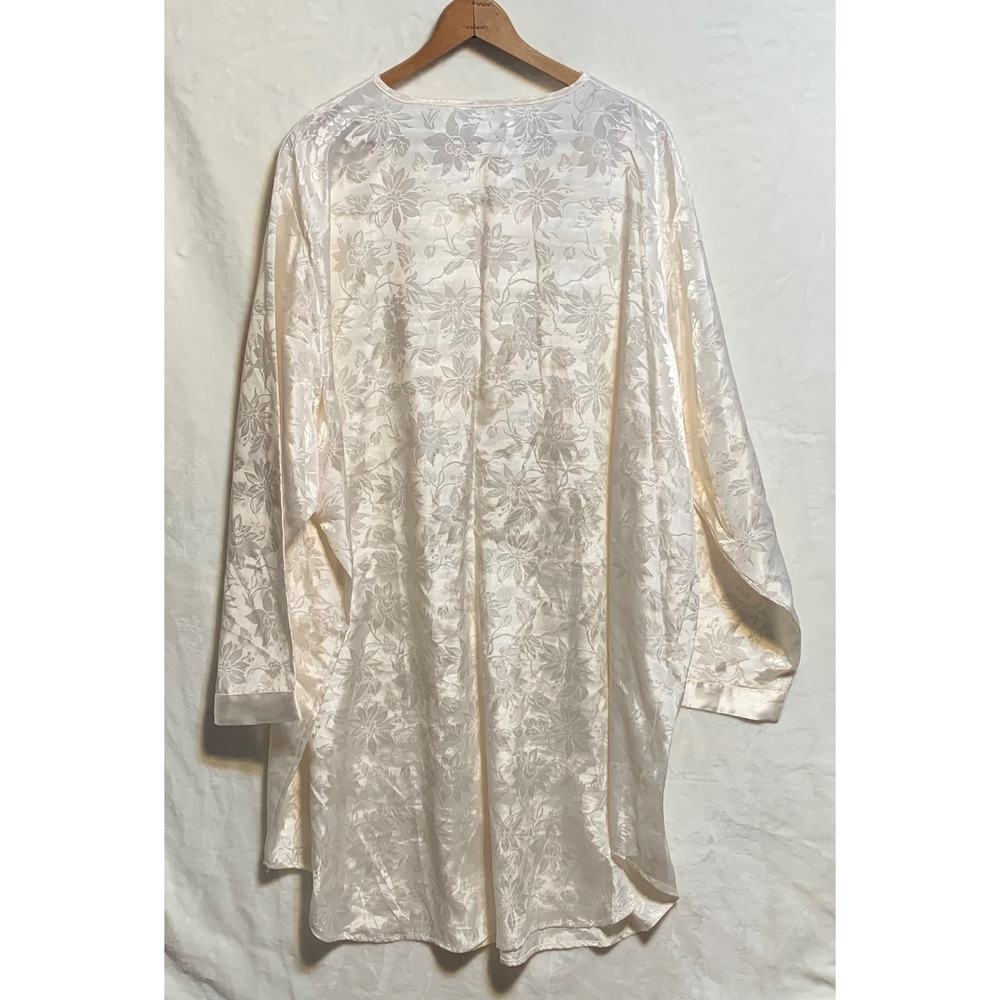 Erika Taylor Intimates Ivory Floral Cream Jacquard Satin Nightgown Plus Size 3X - Picture 9 of 9